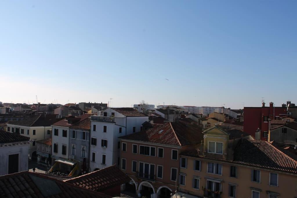 Apartment With Terrace In Chioggia'S Main Square Buitenkant foto